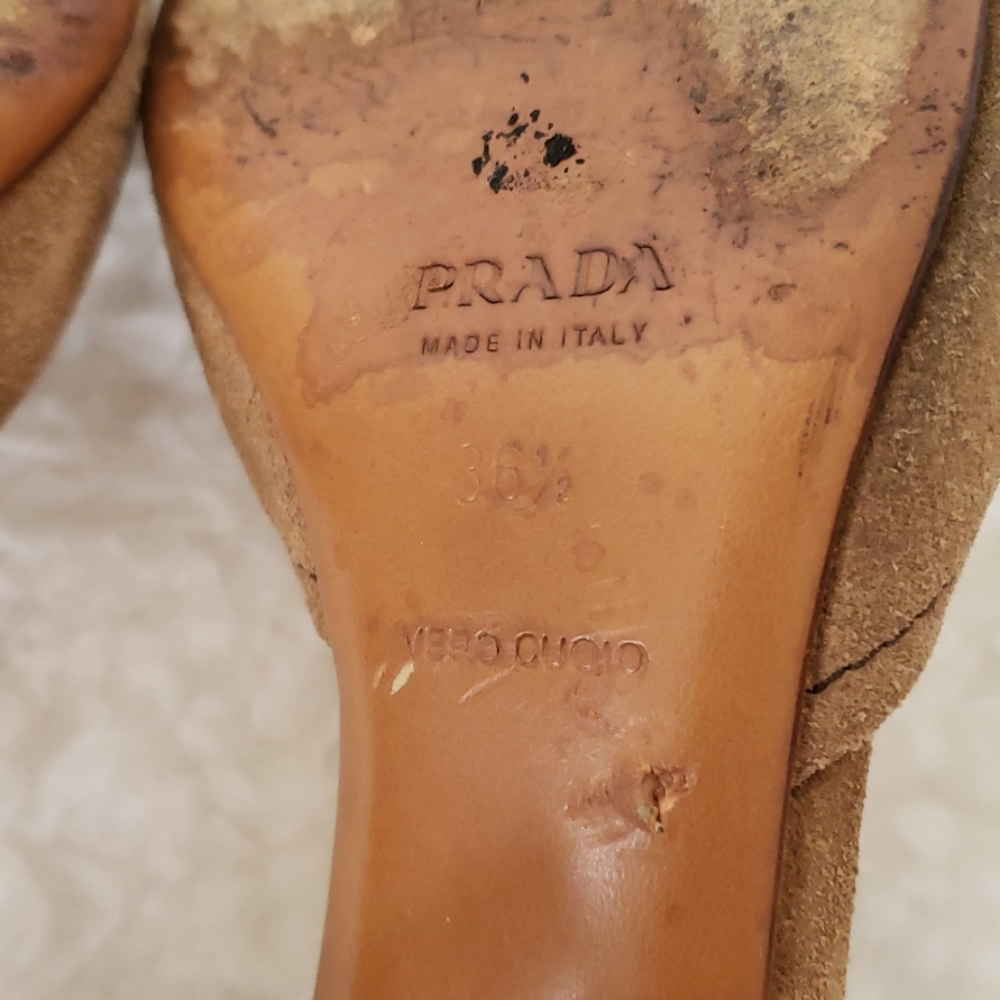 Prada D'Orsay suede kitten heel buckle pumps - Picture 6 of 6